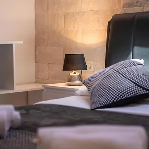 Aparthotel Jidro